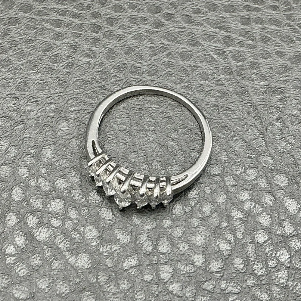 Ring Size 8 Silver Tone Marquise Clear Stones Band Cocktail Womens Jewelry
